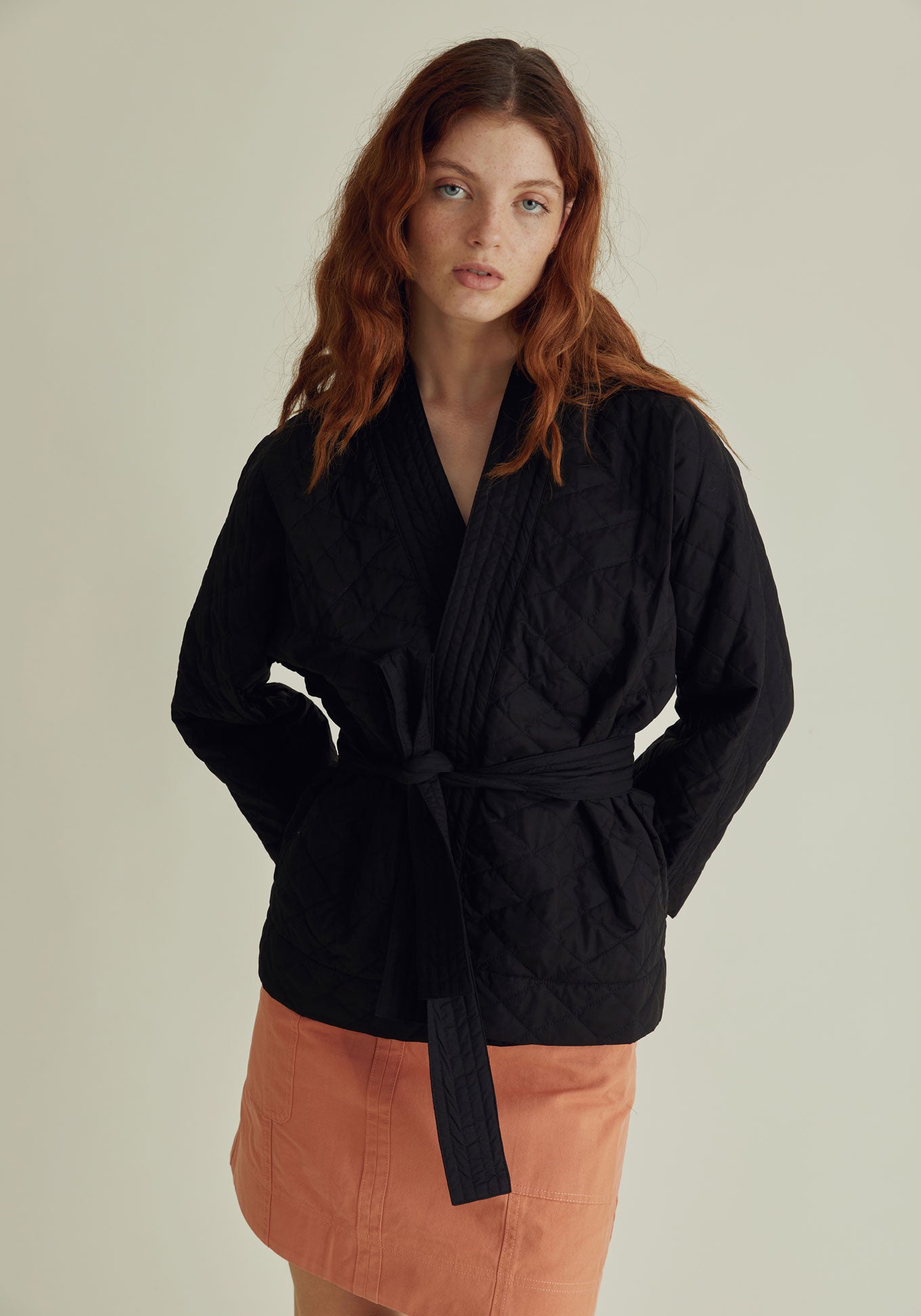 Black KISHI quilted jacket made of organic cotton from Komodo