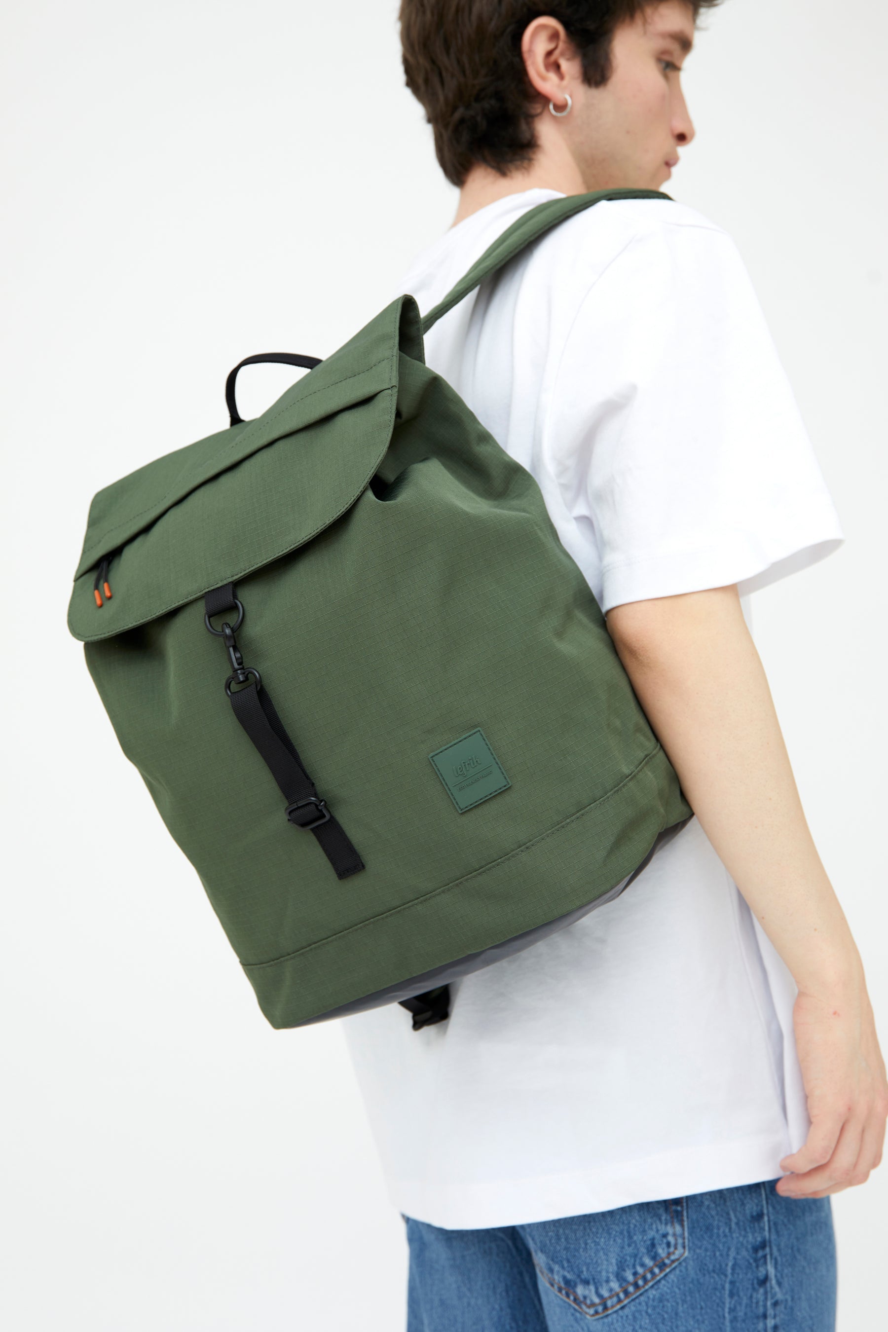 Green Scout Metal Vandra backpack made from recycled PET from Lefrik