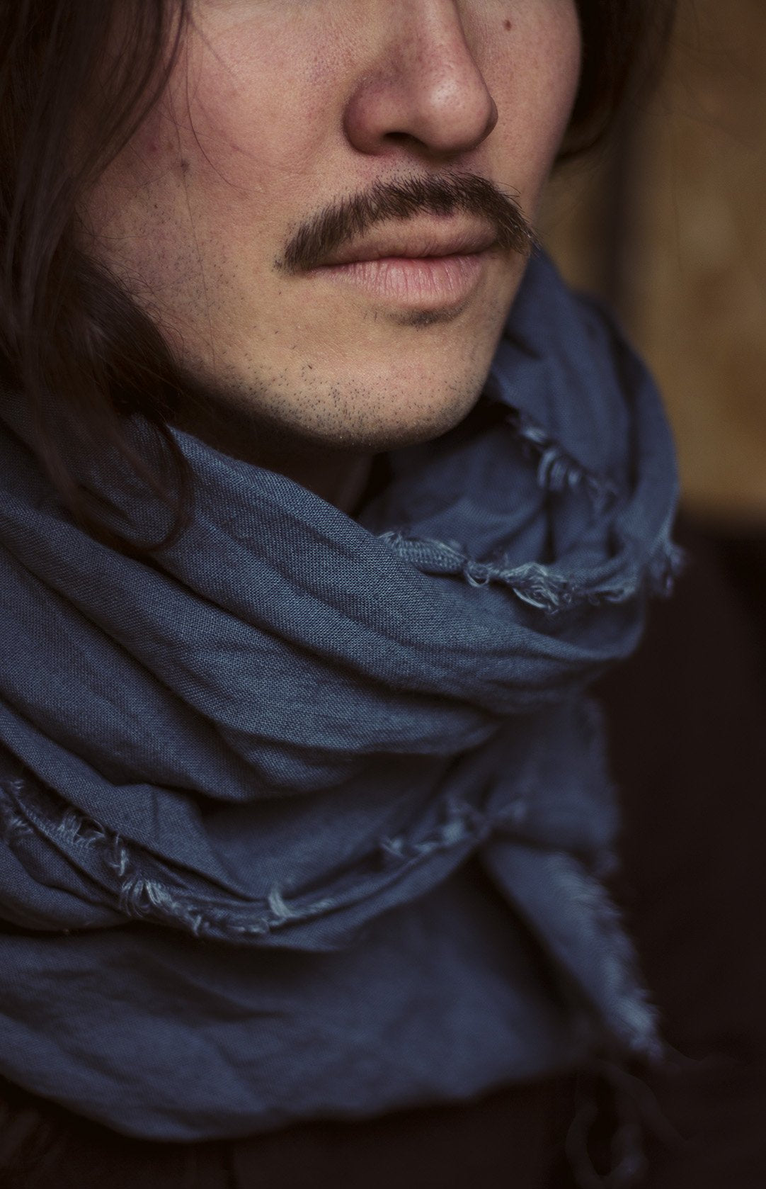 Soft 100% linen wrap-around scarf