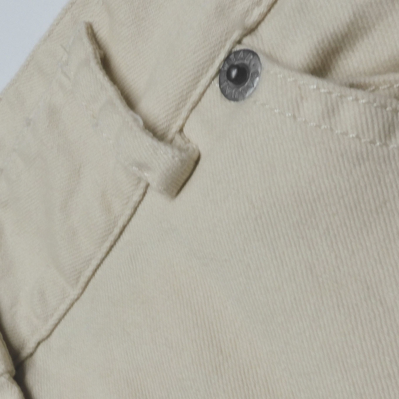 Beige Lynx trousers made of organic cotton from Komodo