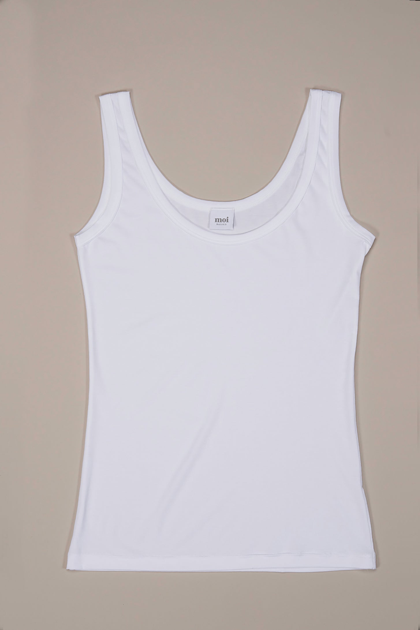 Tank top / undershirt in white made from natural MicroModal from moi-basics
