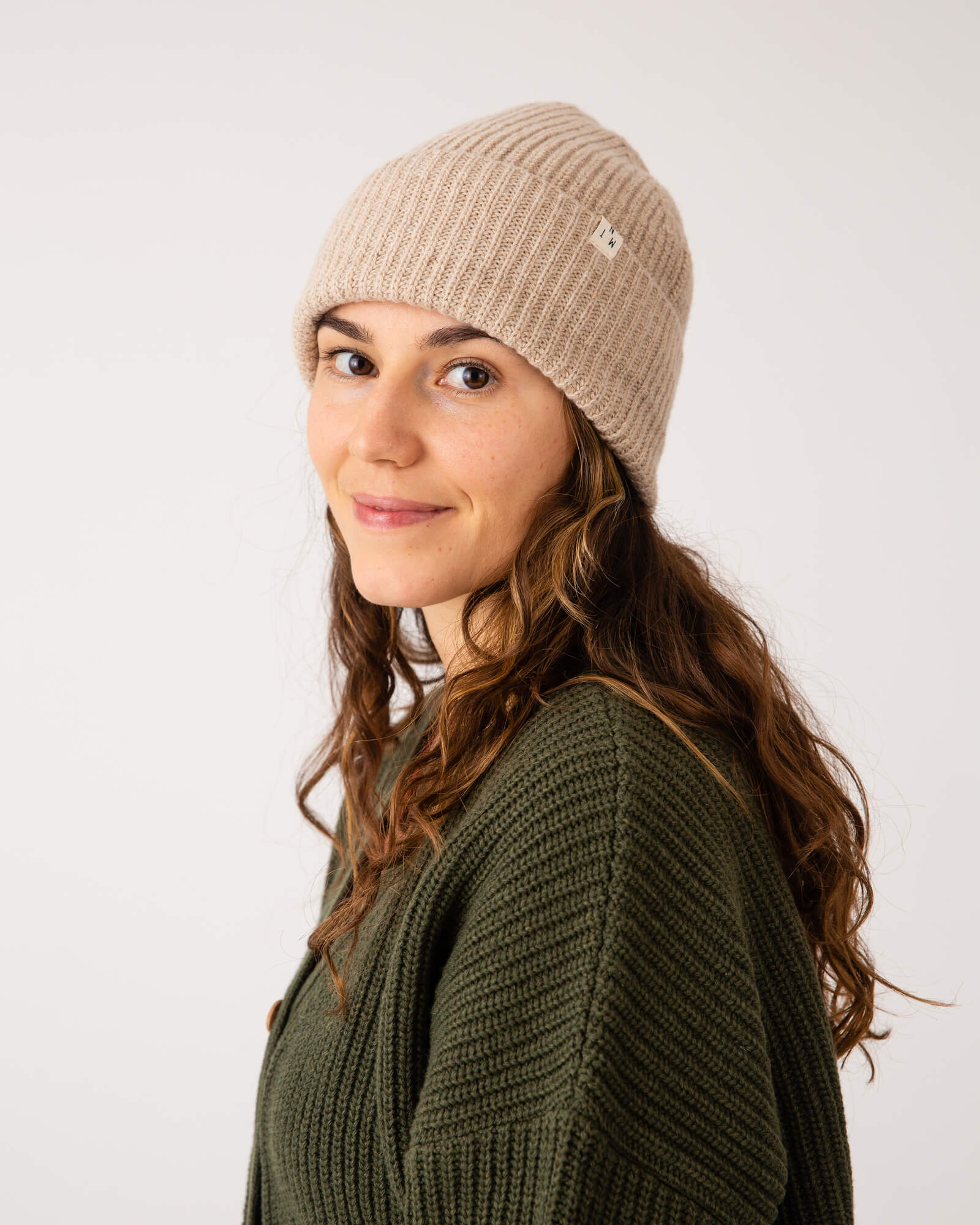 Light brown hat limestone made of recycled wool from Matona