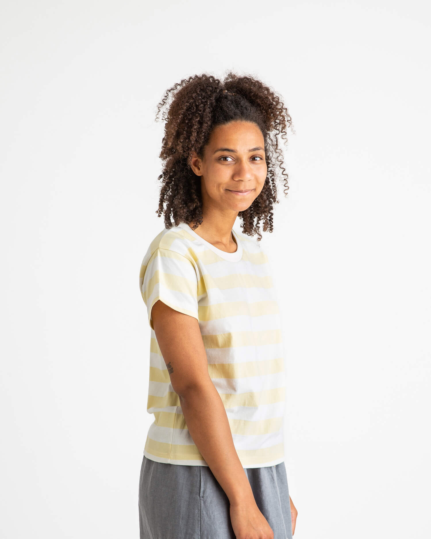 Yellow and white striped T-shirt made from 100% organic cotton from Matona