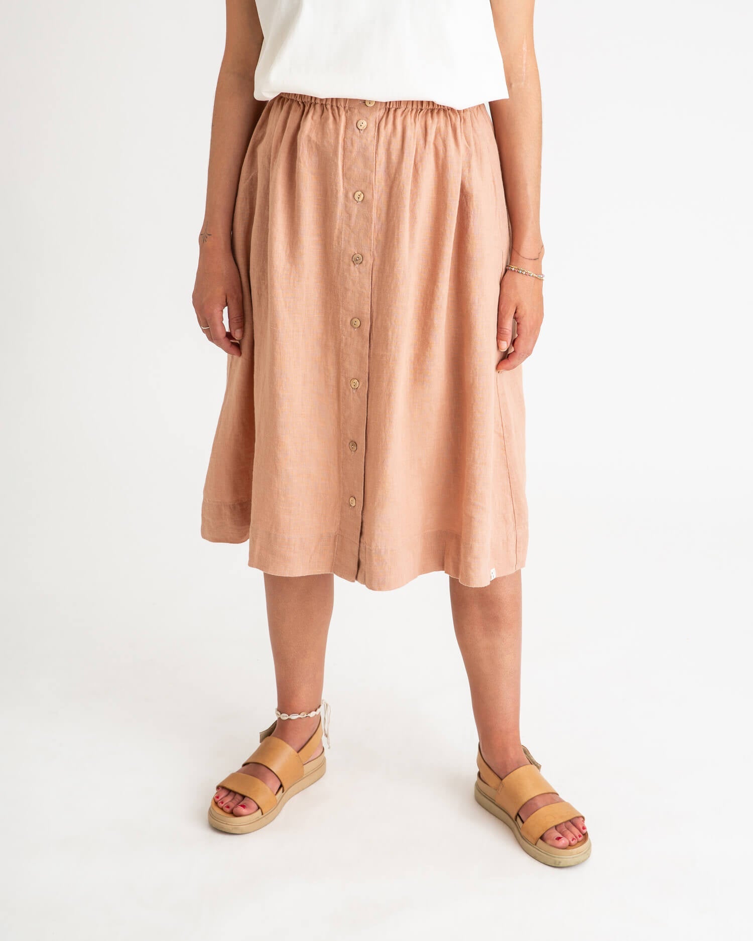 Rosé midi skirt made of linen by Matona