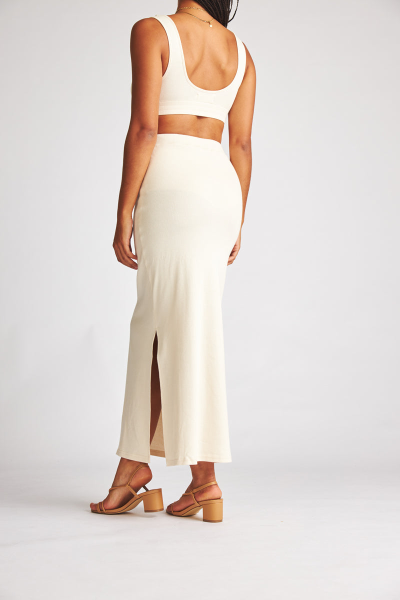 Natural-colored Bea skirt made of organic cotton from Baige the Label