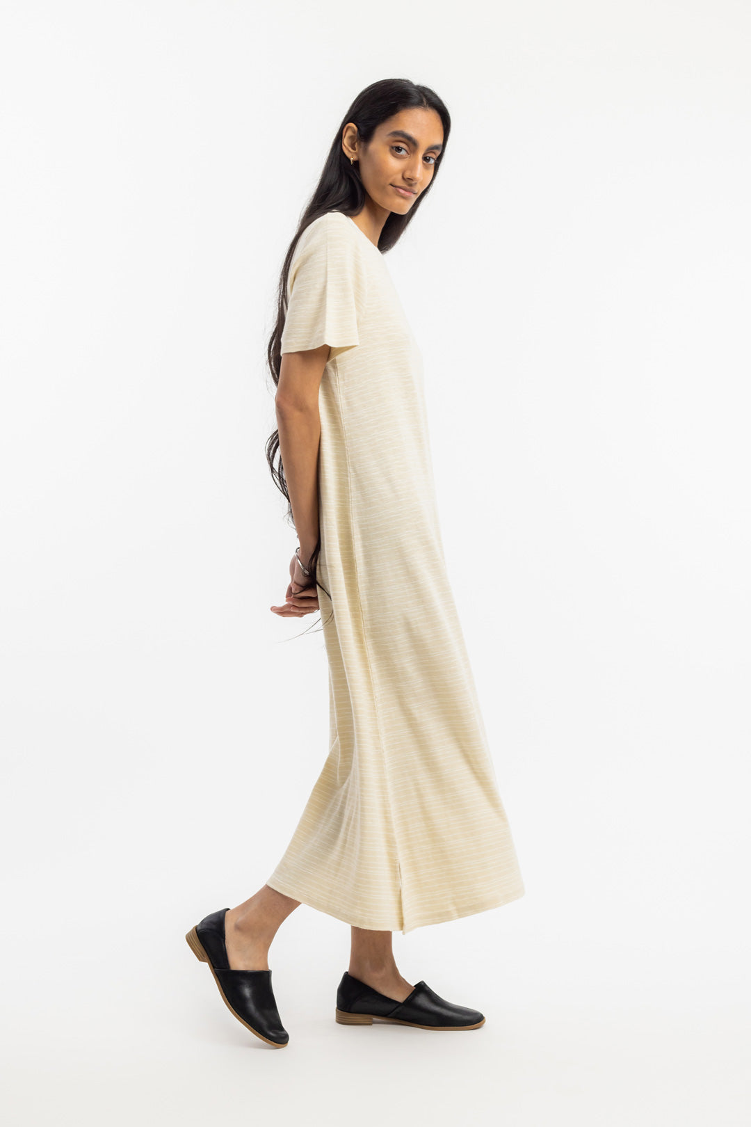 Beige T-shirt dress made from 100% organic cotton from Rotholz