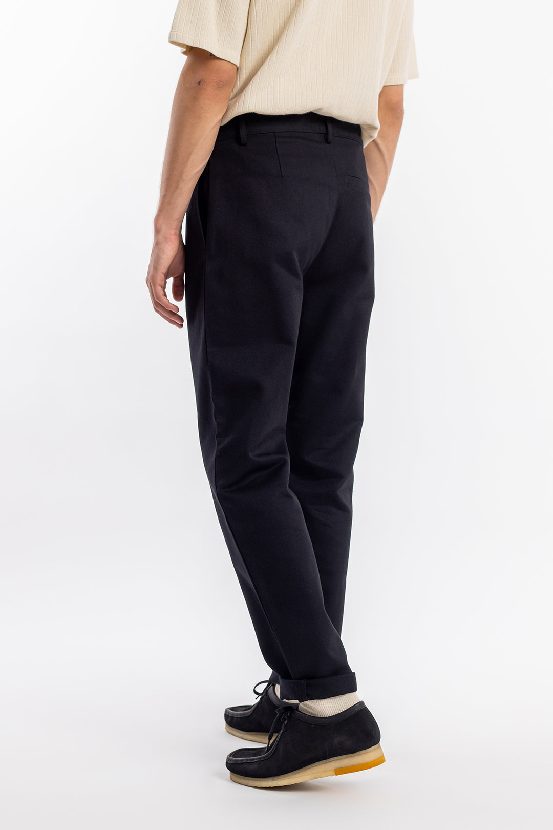 Black trousers made from 100% organic cotton from Rotholz