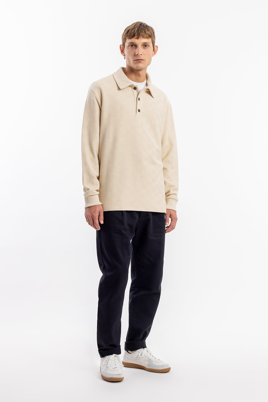 Beige, long-sleeved polo shirt made of organic cotton from Rotholz