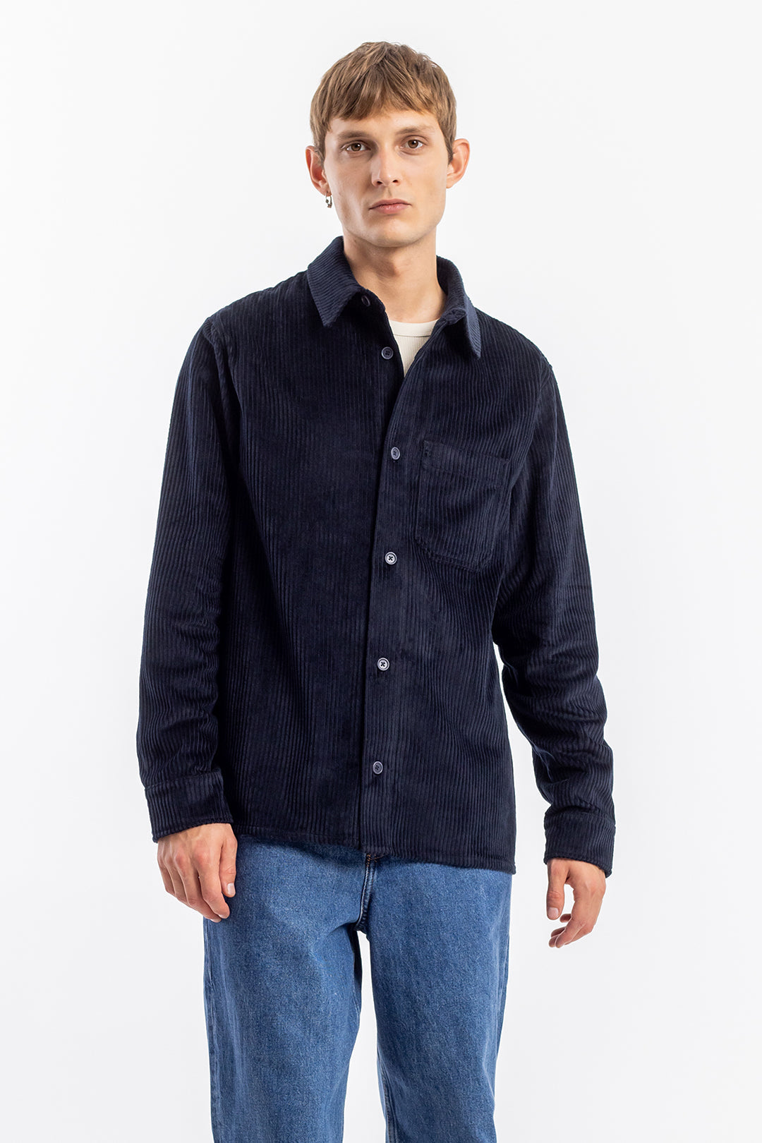 Dark blue corduroy shirt made from 100% organic cotton from Rotholz