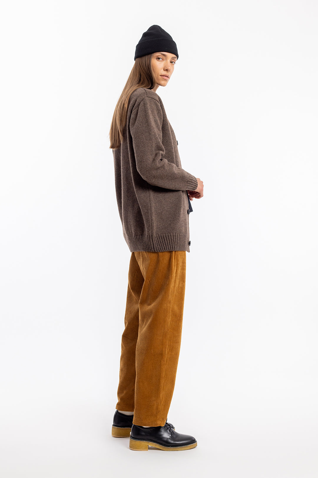 Brown cardigan knit cardigan made from recycled wool from Rotholz