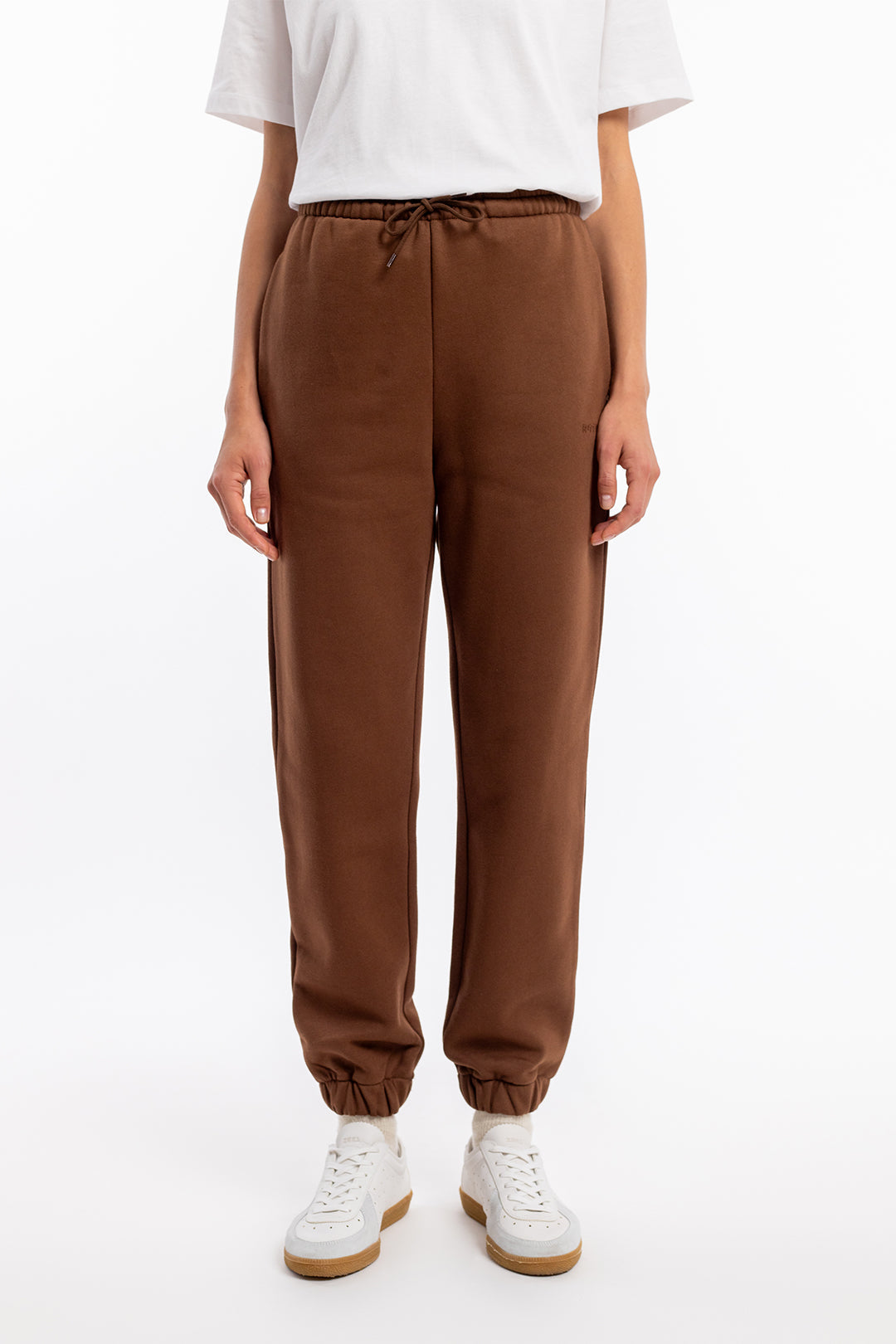 Dark brown jogging pants Logo made from organic cotton by Rotholz