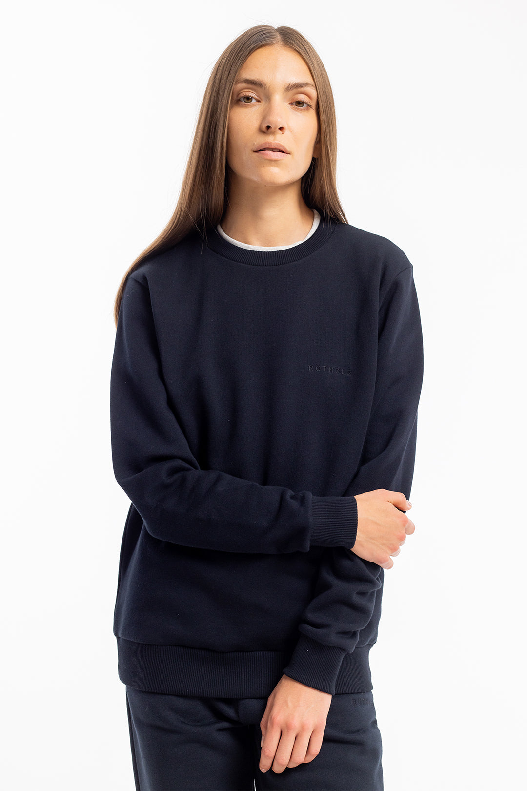 Black sweater logo made of organic cotton from Rotholz