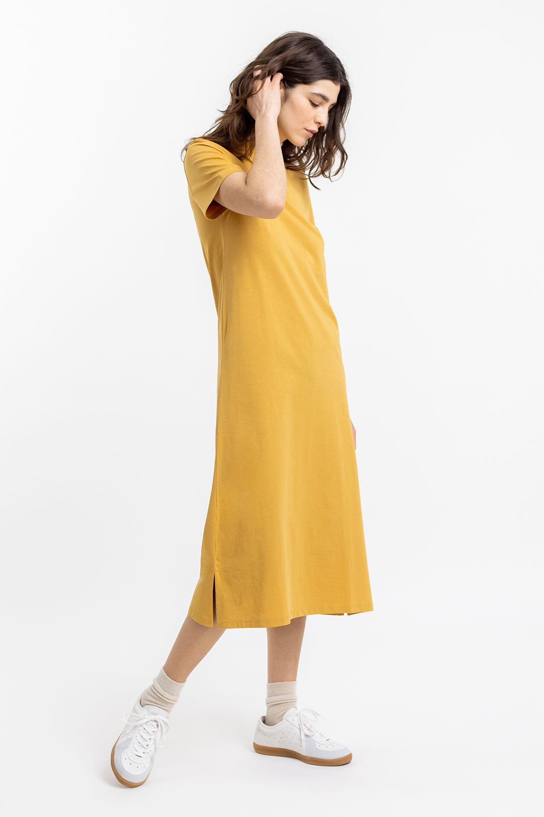 Gelbes T-Shirt-Kleid aus 100% Bio-Baumwolle von Rotholz