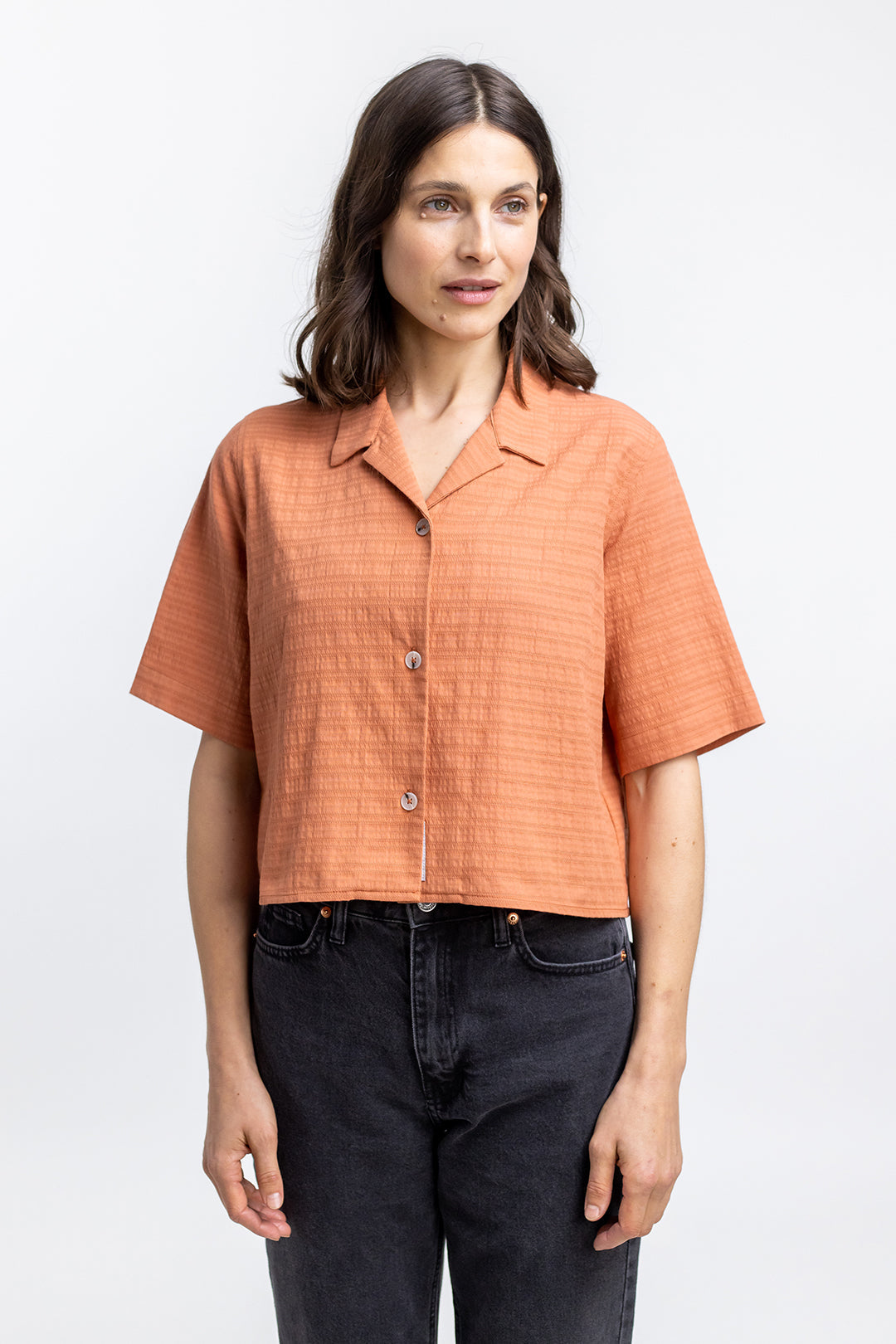 Orangenes, kurzes Bowling-Hemd aus 100% Bio-Baumwolle von Rotholz