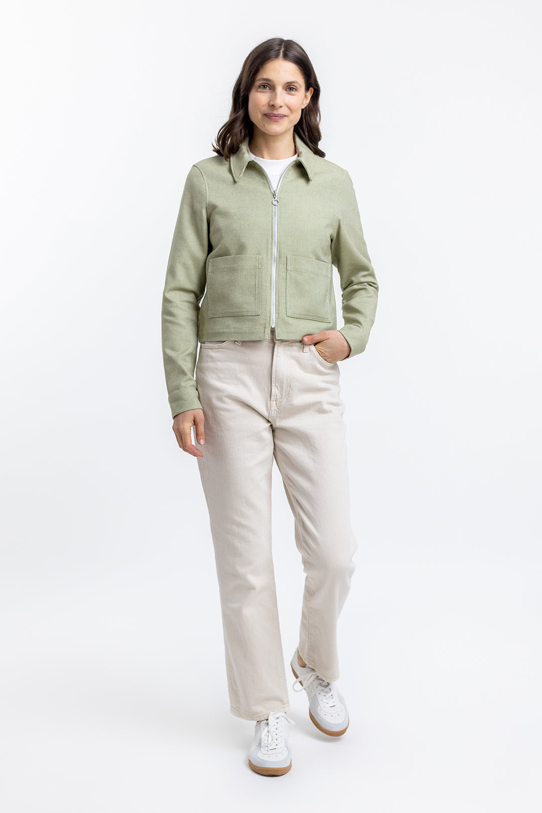 Light green, short jacket made from 100% organic cotton from Rotholz