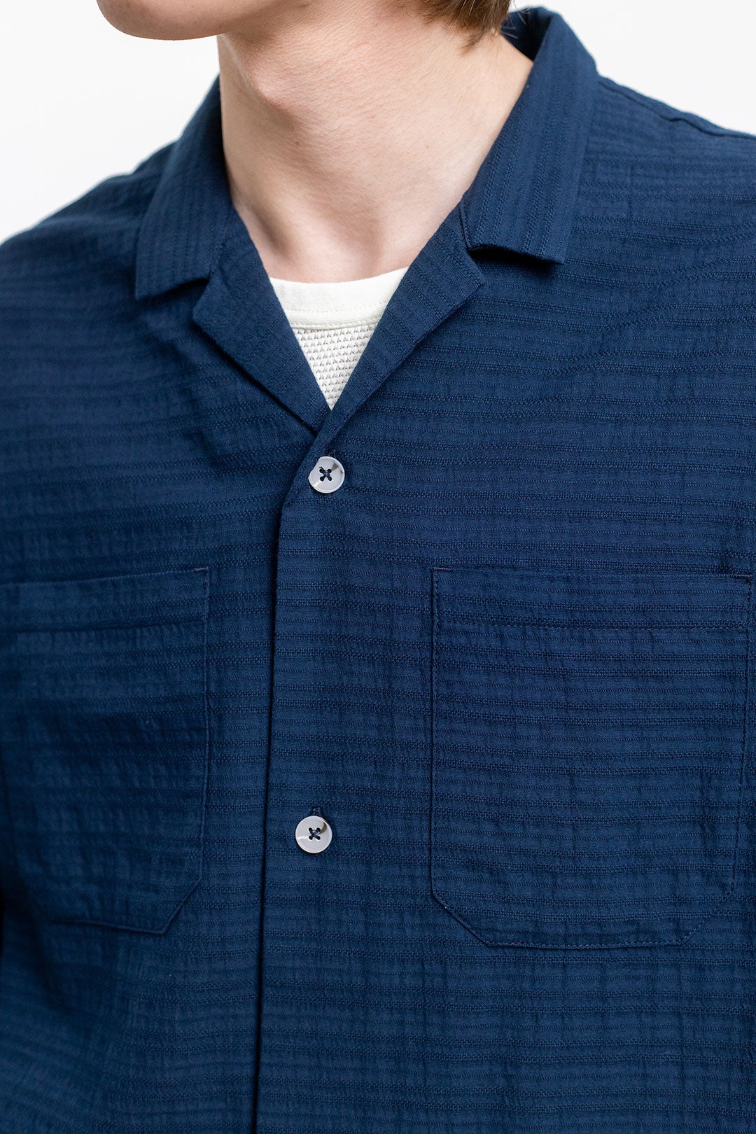 Dunkel-blaues Hemd Leisure aus 100% Bio-Baumwolle von Rotholz