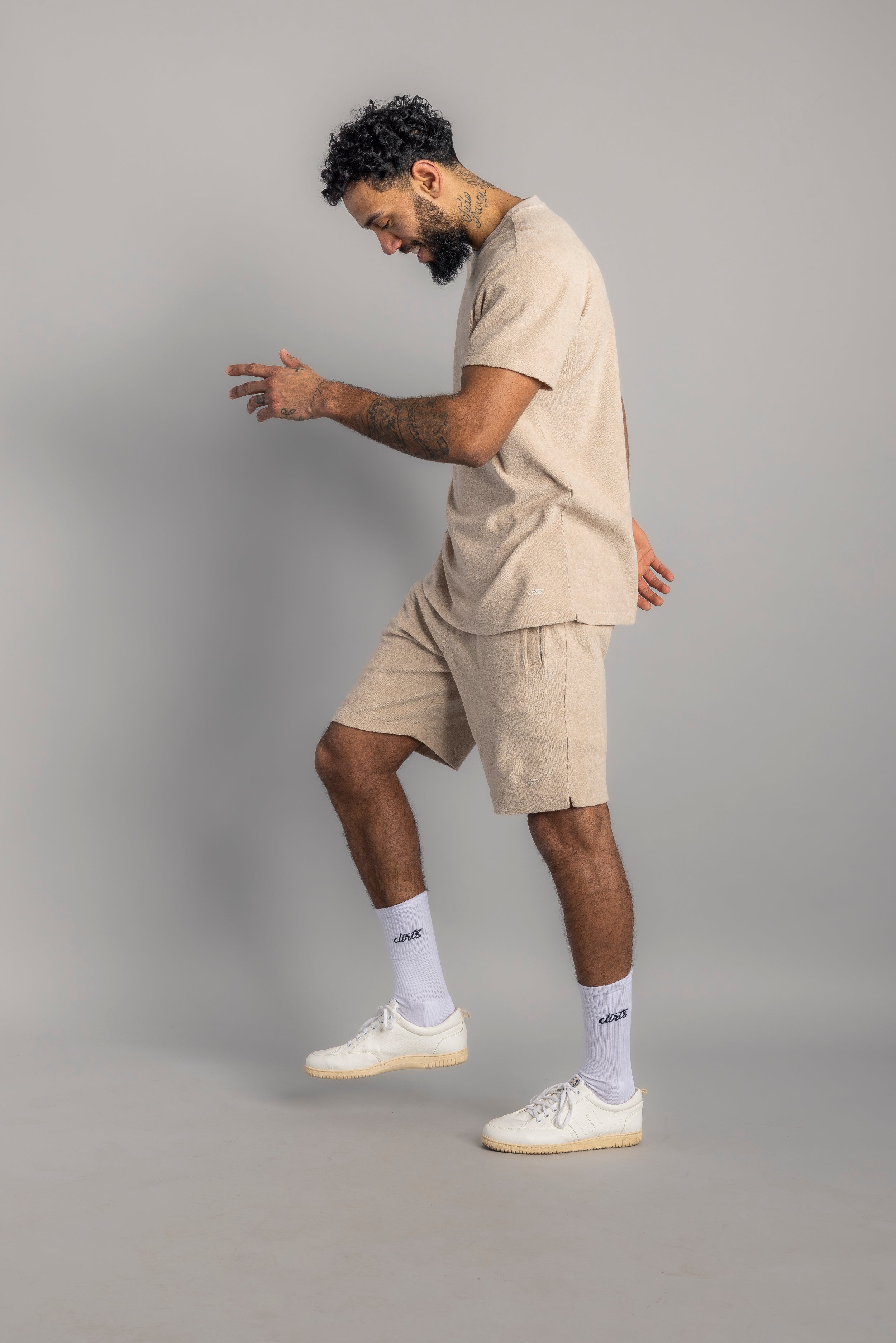 Beige Terry shorts made from 100% organic cotton from DIRTS