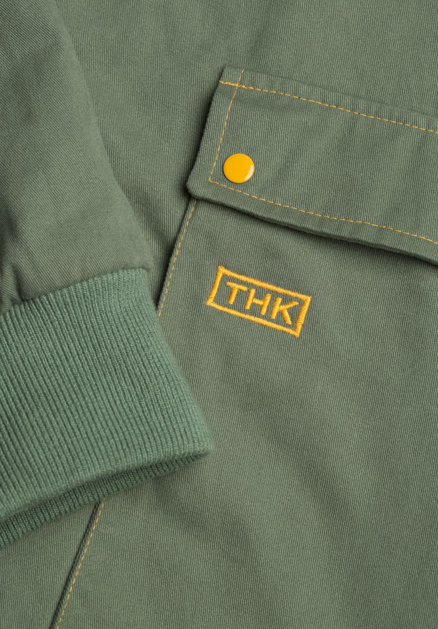 Green jacket TT2022 made of organic cotton from Thokkthokk