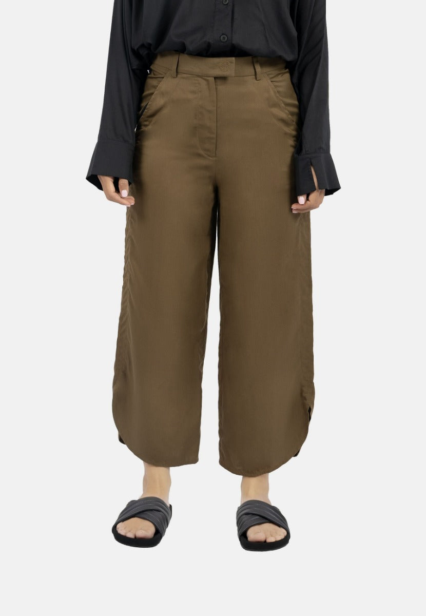 Brown wide-leg trousers Auckland made of 100% Tencel by 1 People