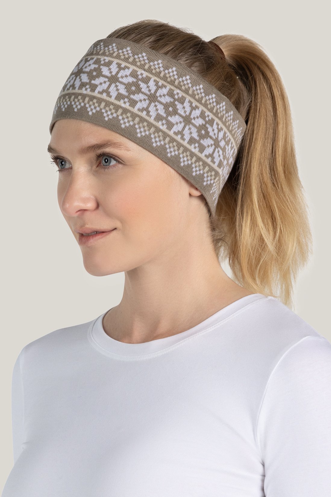 Beige reversible unisex headband made of merino wool and Tencel from TIDLØS