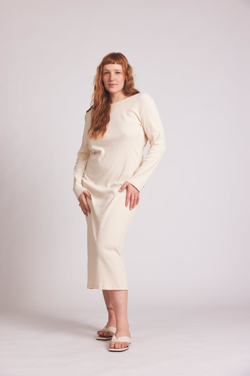 Natural-colored Bina dress made of organic cotton from Baige the Label