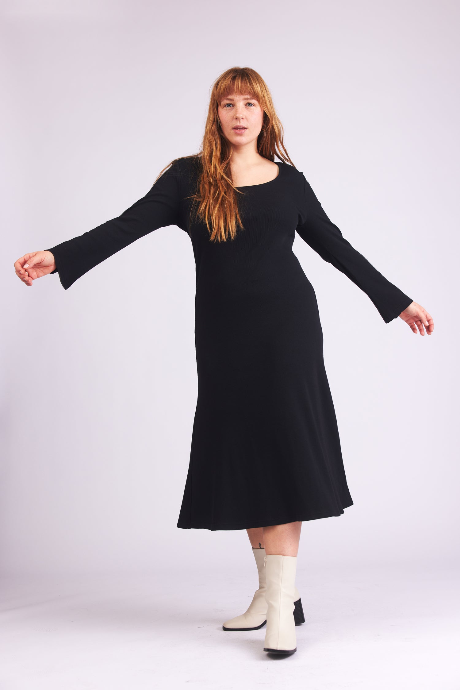 Schwarzes, langes Kleid Birdie aus Bio-Baumwolle von Baige the Label