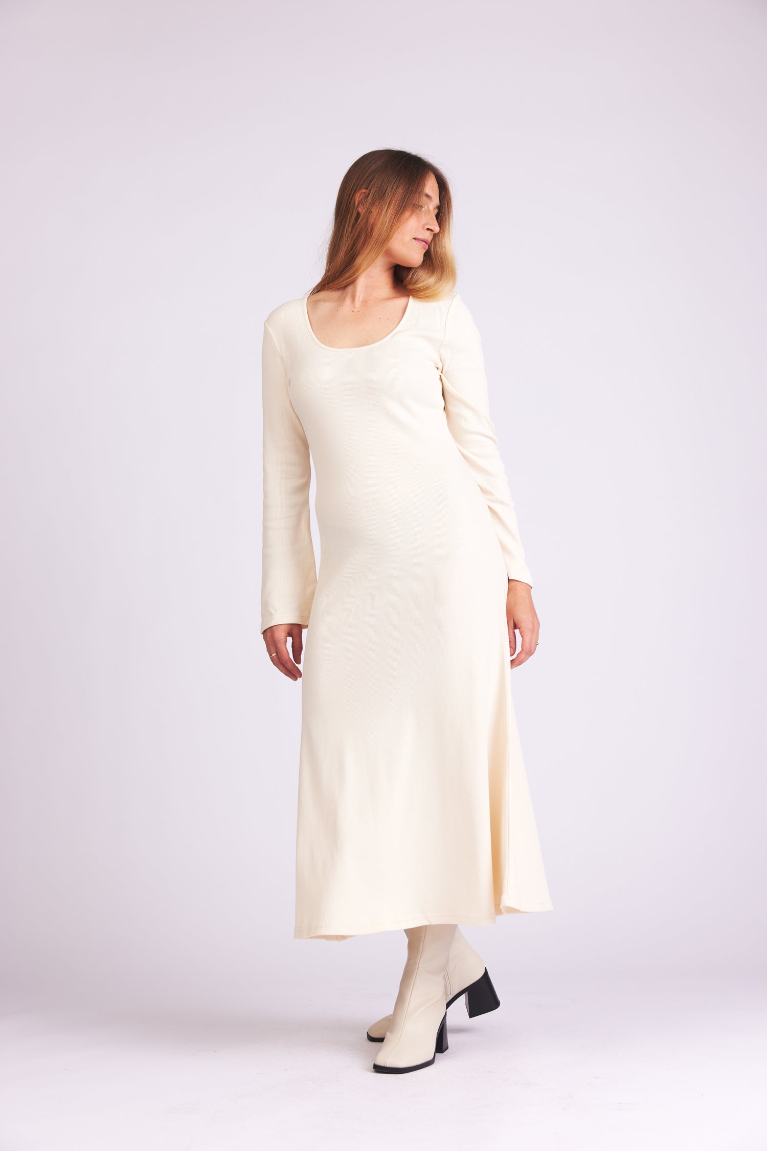 White, long dress Birdie made of organic cotton by Baige the Label