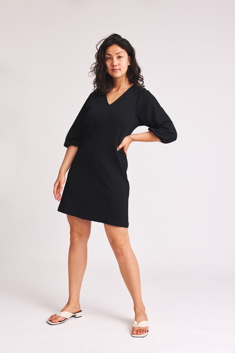 Schwarzes Kleid Bruni aus Bio-Baumwolle von Baige the Label