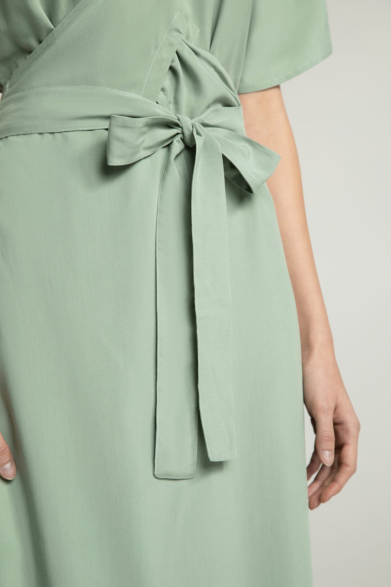 Dress ADEENA in mint by LOVJOI made of Ecovero™ (ST)