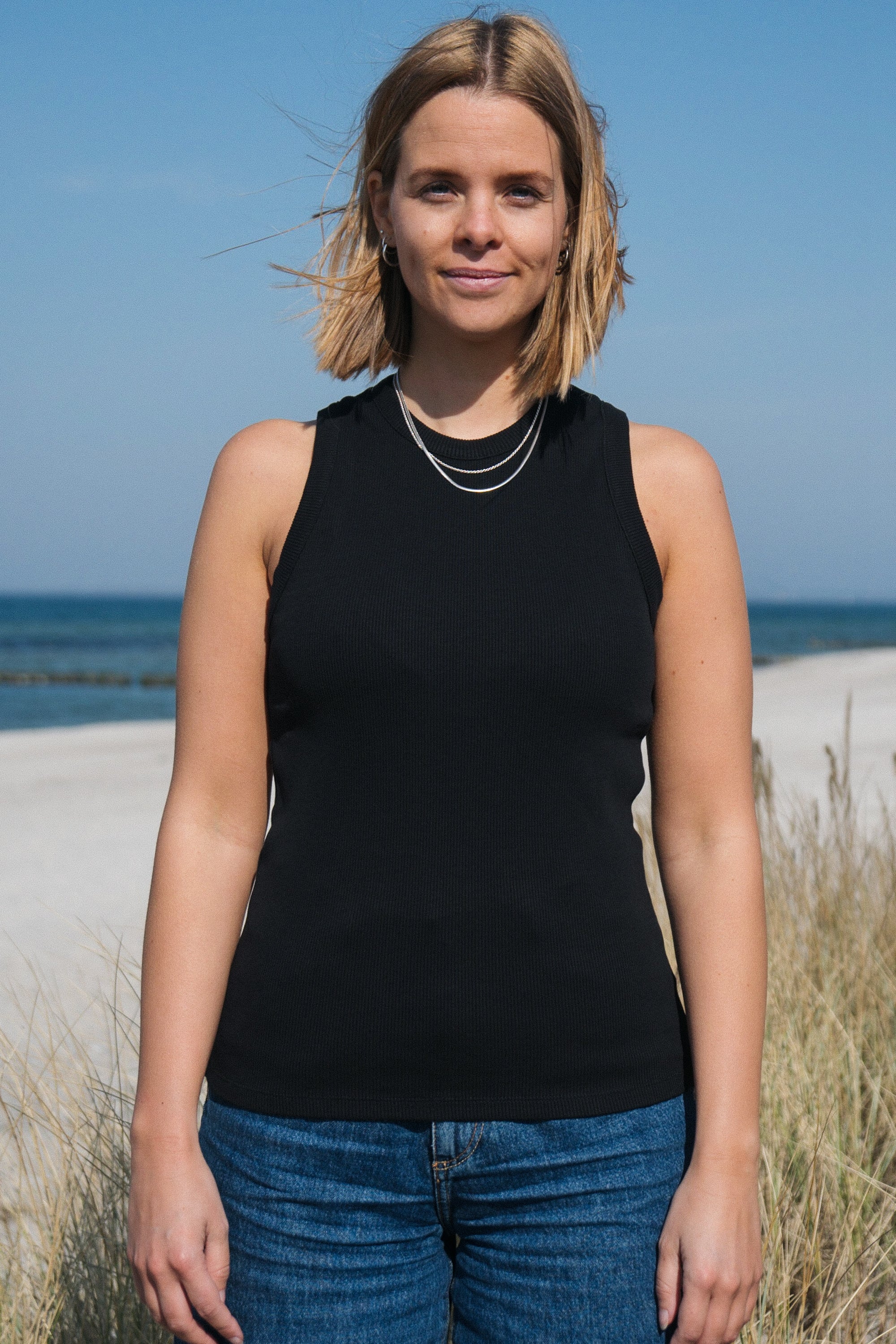 Top Alva in black by Salzwasser made from organic cotton
