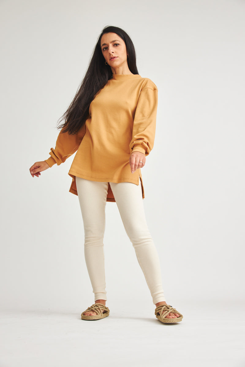 Yellow Bex sweatshirt made of organic cotton from Baige the Label