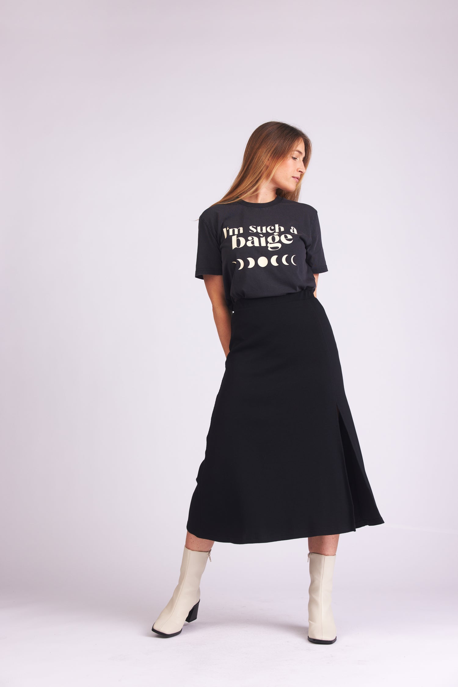 Black T-shirt Such a baige made from 100% organic cotton by Baige the Label