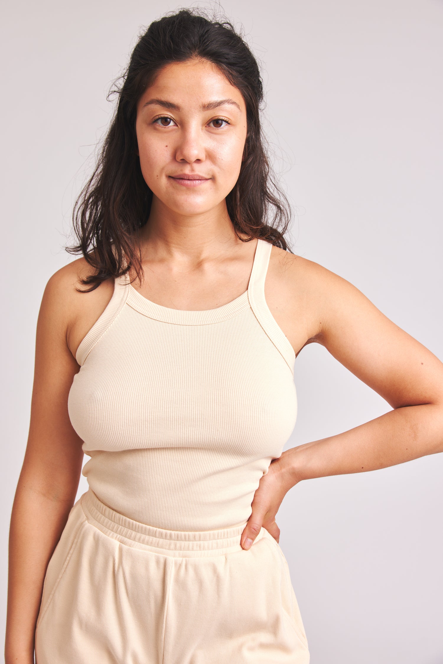 Natural-colored Banu tank top made of organic cotton from Baige the Label